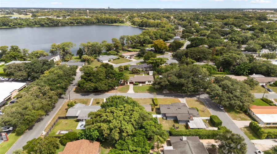 Winter Park, Florida 32789, 3 Bedroom Bedrooms, ,2 Bathroombathrooms,Residential,For Sale,Albert Lee,0,Mfro6435973