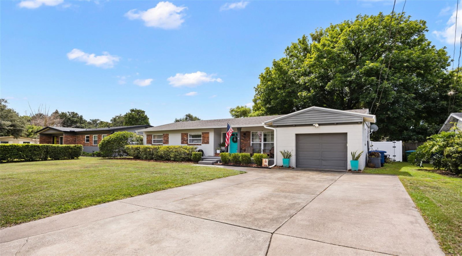 Winter Park, Florida 32789, 3 Bedroom Bedrooms, ,2 Bathroombathrooms,Residential,For Sale,Albert Lee,0,Mfro6435973