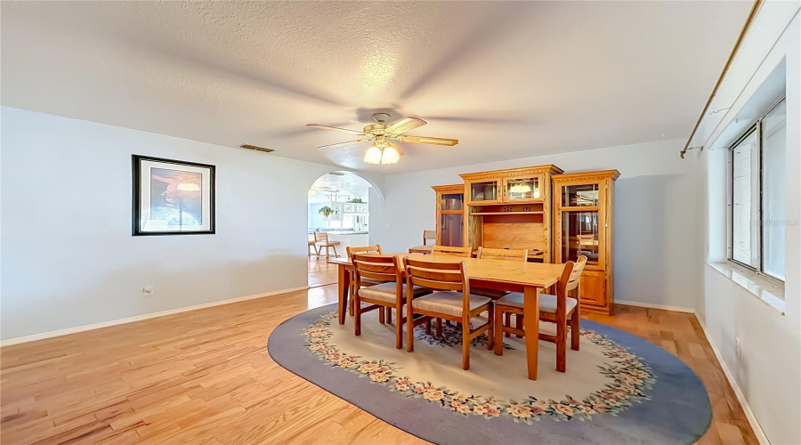 Orlando, Florida 32817, 3 Bedroom Bedrooms, ,2 Bathroombathrooms,Residential,For Sale,Pamlico,0,Mfro6433318