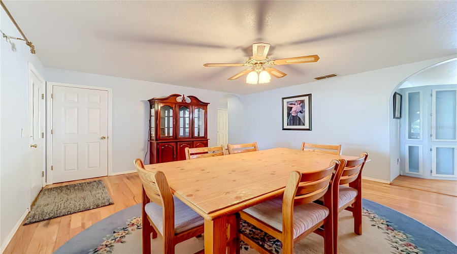Orlando, Florida 32817, 3 Bedroom Bedrooms, ,2 Bathroombathrooms,Residential,For Sale,Pamlico,0,Mfro6433318