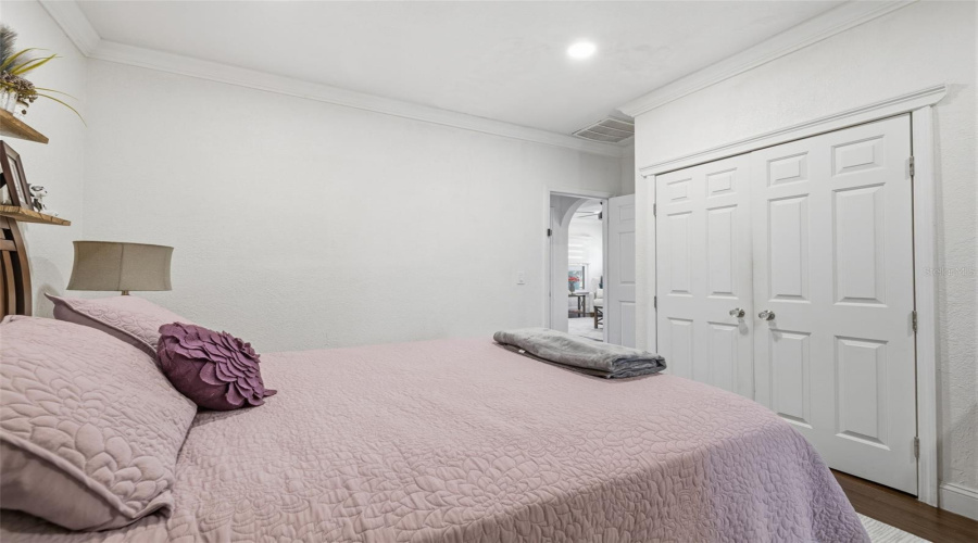 St Petersburg, Florida 33713, 2 Bedroom Bedrooms, ,2 Bathroombathrooms,Residential,For Sale,14Th,0,Mfrtb8510664