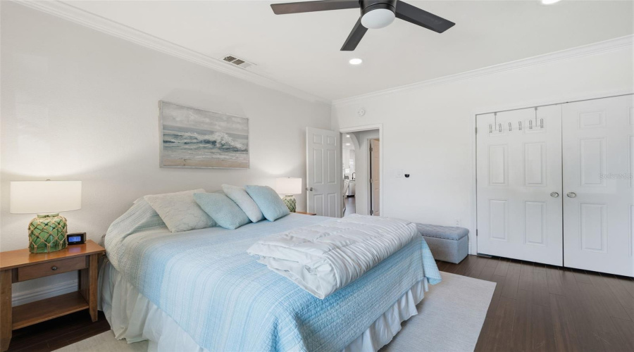 St Petersburg, Florida 33713, 2 Bedroom Bedrooms, ,2 Bathroombathrooms,Residential,For Sale,14Th,0,Mfrtb8510664