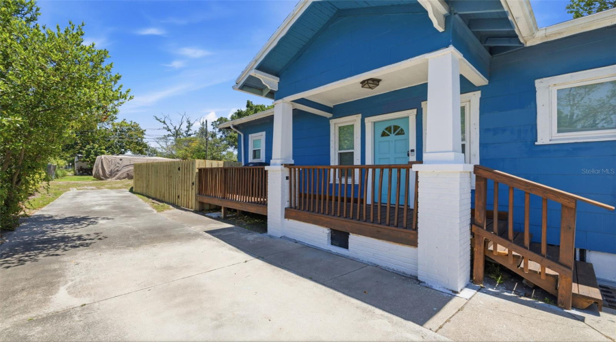 St Petersburg, Florida 33713, 2 Bedroom Bedrooms, ,2 Bathroombathrooms,Residential,For Sale,14Th,0,Mfrtb8510664