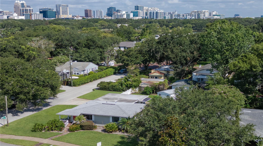 Orlando, Florida 32806, 2 Bedroom Bedrooms, ,2 Bathroombathrooms,Residential,For Sale,Briercliff,0,Mfro6434089