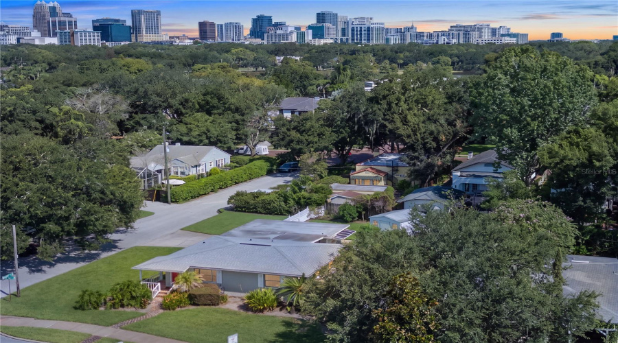 Orlando, Florida 32806, 2 Bedroom Bedrooms, ,2 Bathroombathrooms,Residential,For Sale,Briercliff,0,Mfro6434089