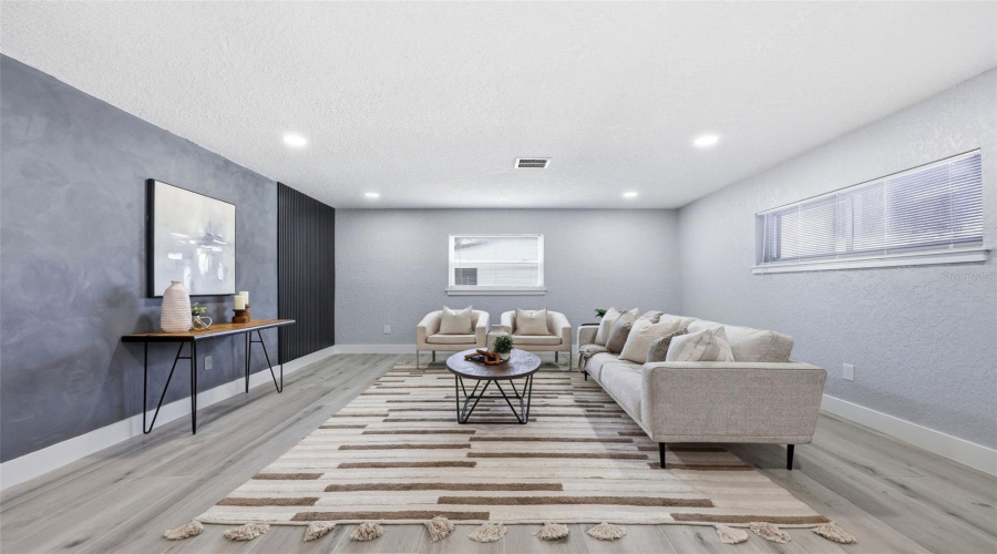 St Petersburg, Florida 33703, 4 Bedroom Bedrooms, ,2 Bathroombathrooms,Residential,For Sale,Huntington,0,Mfrtb8464228