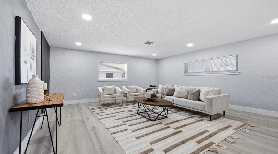 St Petersburg, Florida 33703, 4 Bedroom Bedrooms, ,2 Bathroombathrooms,Residential,For Sale,Huntington,0,Mfrtb8464228