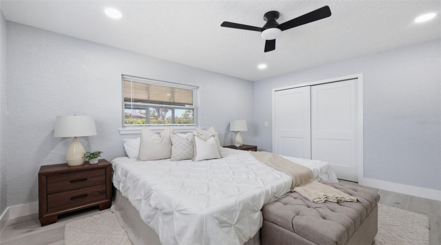 St Petersburg, Florida 33703, 4 Bedroom Bedrooms, ,2 Bathroombathrooms,Residential,For Sale,Huntington,0,Mfrtb8464228