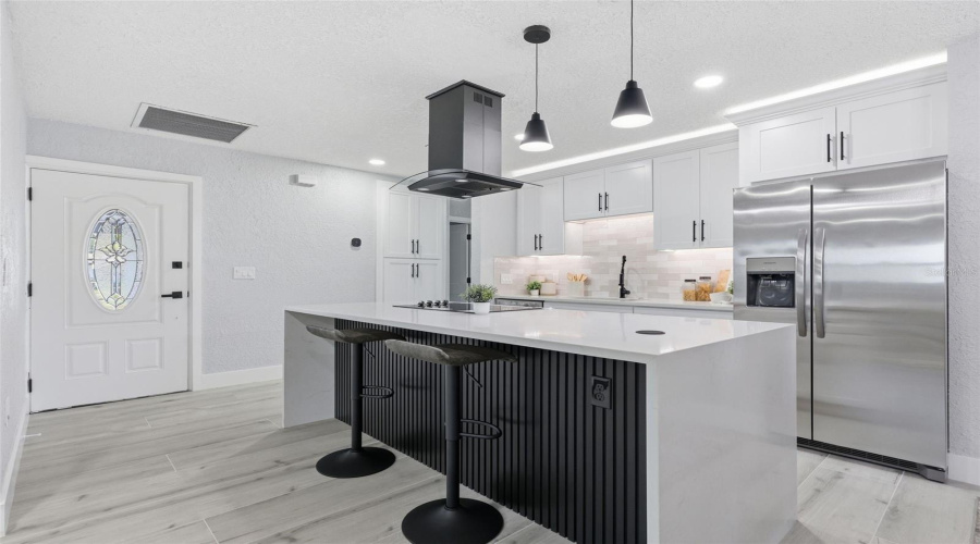 St Petersburg, Florida 33703, 4 Bedroom Bedrooms, ,2 Bathroombathrooms,Residential,For Sale,Huntington,0,Mfrtb8464228