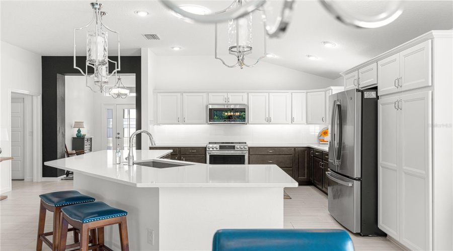 The Villages, Florida 32163, 3 Bedroom Bedrooms, ,3 Bathroombathrooms,Residential,For Sale,Maynard,0,Mfrg5115670