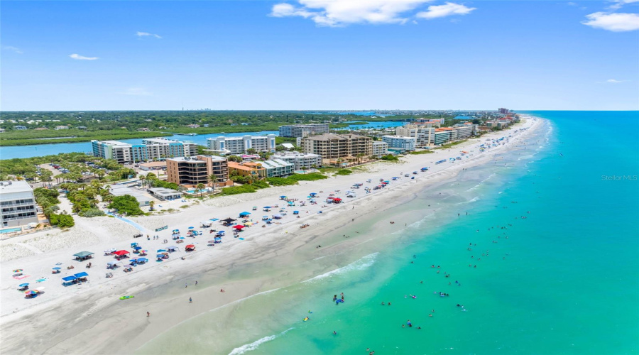... Indian Shores Looking South By Dolphin Key ..