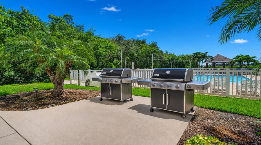 .. Dolphin Key Amenities : Gas Grills ... Nothing Like Catching A Few Fish From The Dock  And Grilling It Up.. Dinner Never Tasted So Good. The Intracaostal Waterway Stays About 6 Degrees Warmer Than The Gulf . All The Bait Fish Are There From November To April. Where The Small Bait Fish Are , So Will The Larger Fish Be..
