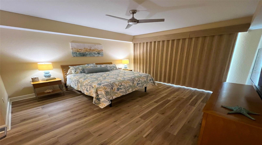 .. Master Bedroom: 15 X 14.5..Two Way Custom ' Floor To Ceiling ' Blackout Woven Wood Drapes On Balcony Sliders. Drapes Can Open Left To Right  - Or - Right To Left.
