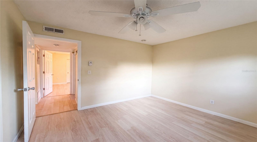 Apopka, Florida 32703, 3 Bedroom Bedrooms, ,1 Bathroombathrooms,Residential,For Sale,Virginia,0,Mfro6420452