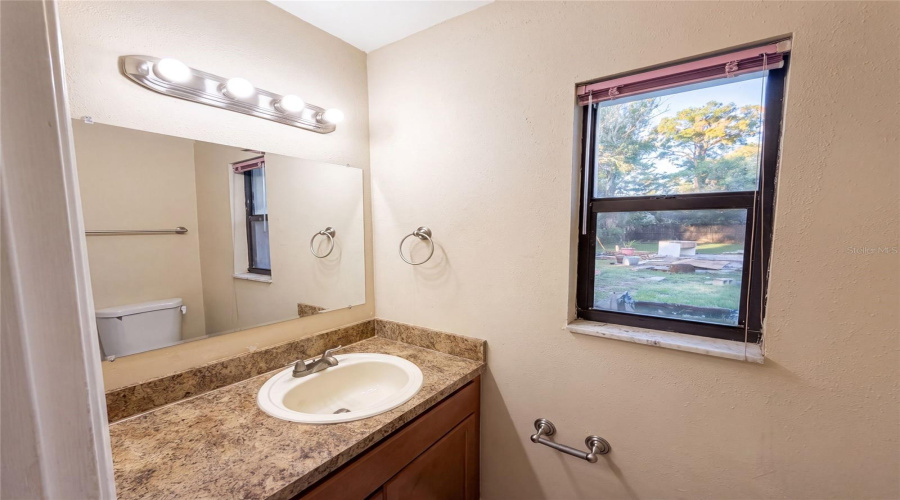 Apopka, Florida 32703, 3 Bedroom Bedrooms, ,1 Bathroombathrooms,Residential,For Sale,Virginia,0,Mfro6420452