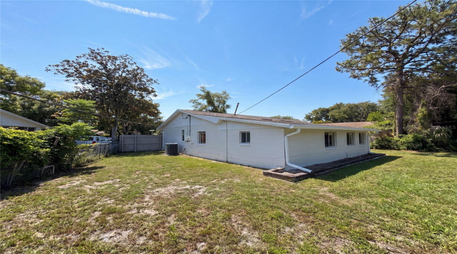 Apopka, Florida 32703, 3 Bedroom Bedrooms, ,1 Bathroombathrooms,Residential,For Sale,Virginia,0,Mfro6420452