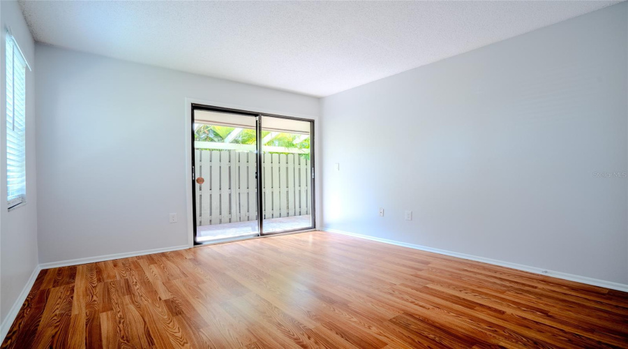 Sarasota, Florida 34231, 2 Bedroom Bedrooms, ,2 Bathroombathrooms,Residential,For Sale,Summer Side,0,Mfra4701861