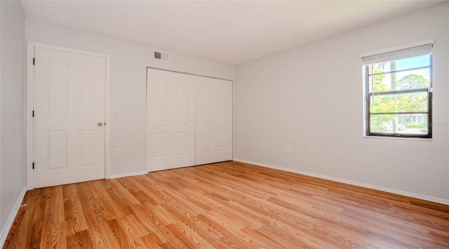 Sarasota, Florida 34231, 2 Bedroom Bedrooms, ,2 Bathroombathrooms,Residential,For Sale,Summer Side,0,Mfra4701861