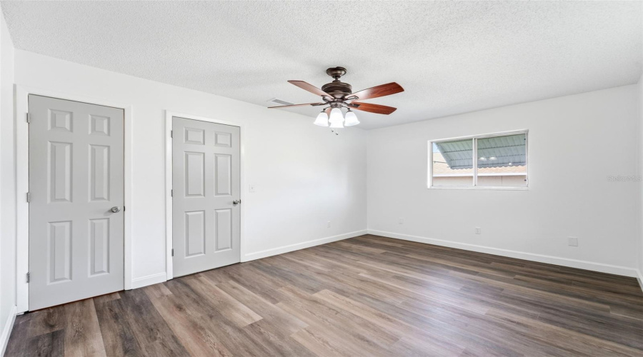 Deltona, Florida 32725, 2 Bedroom Bedrooms, ,2 Bathroombathrooms,Residential,For Sale,Old Mill,0,Mfrv4950236