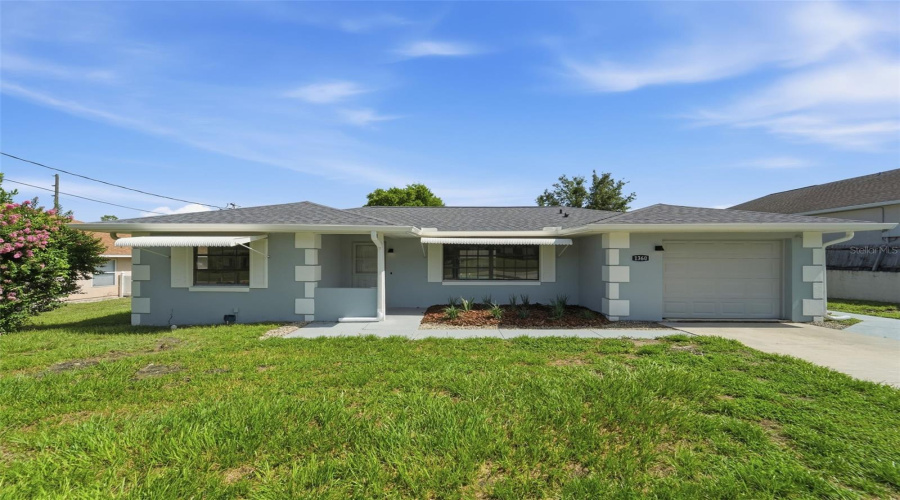Deltona, Florida 32725, 2 Bedroom Bedrooms, ,2 Bathroombathrooms,Residential,For Sale,Old Mill,0,Mfrv4950236