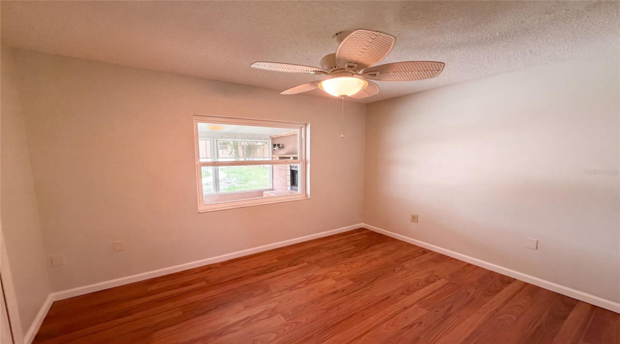 Deltona, Florida 32725, 3 Bedroom Bedrooms, ,2 Bathroombathrooms,Residential,For Sale,Leland,0,Mfro6435779