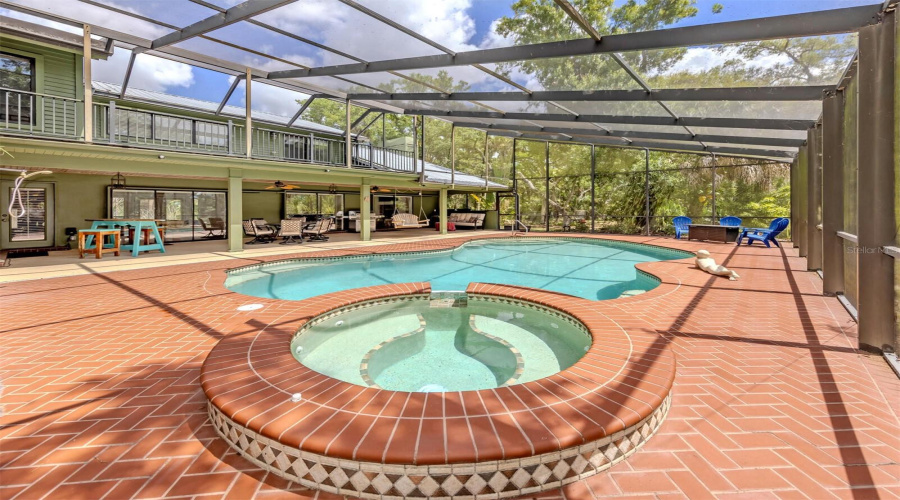 Venice, Florida 34292, 4 Bedroom Bedrooms, ,3 Bathroombathrooms,Residential,For Sale,Firetree,0,Mfro6436722