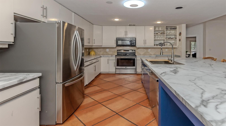 Venice, Florida 34292, 4 Bedroom Bedrooms, ,3 Bathroombathrooms,Residential,For Sale,Firetree,0,Mfro6436722