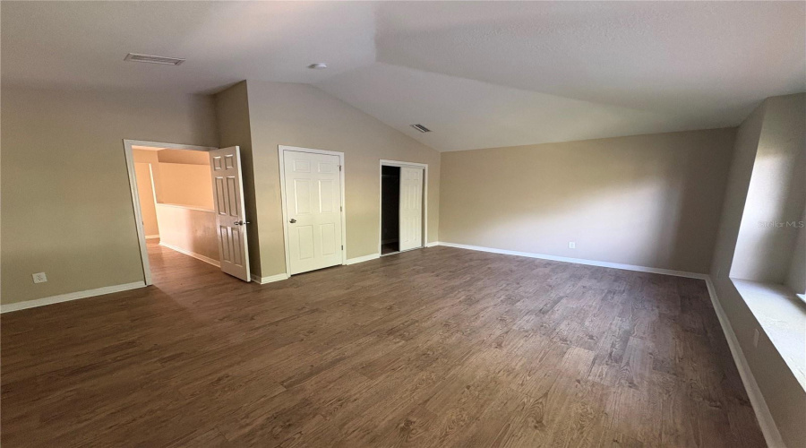 Bradenton, Florida 34203, 6 Bedroom Bedrooms, ,3 Bathroombathrooms,Residential,For Sale,46Th,0,Mfrtb8542077