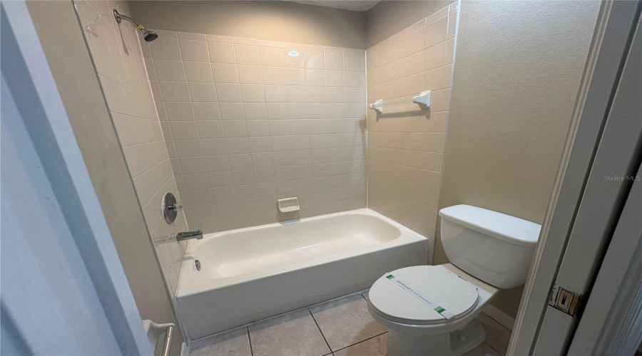 Bradenton, Florida 34203, 6 Bedroom Bedrooms, ,3 Bathroombathrooms,Residential,For Sale,46Th,0,Mfrtb8542077