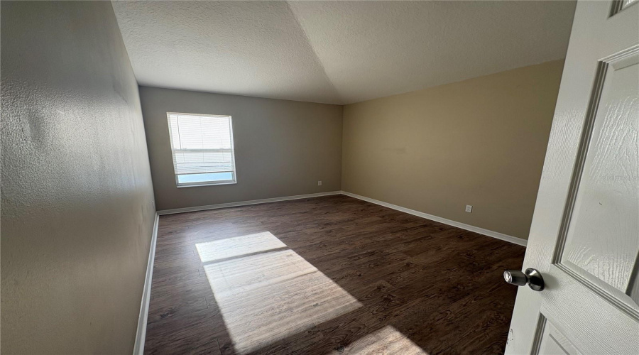 Bradenton, Florida 34203, 6 Bedroom Bedrooms, ,3 Bathroombathrooms,Residential,For Sale,46Th,0,Mfrtb8542077