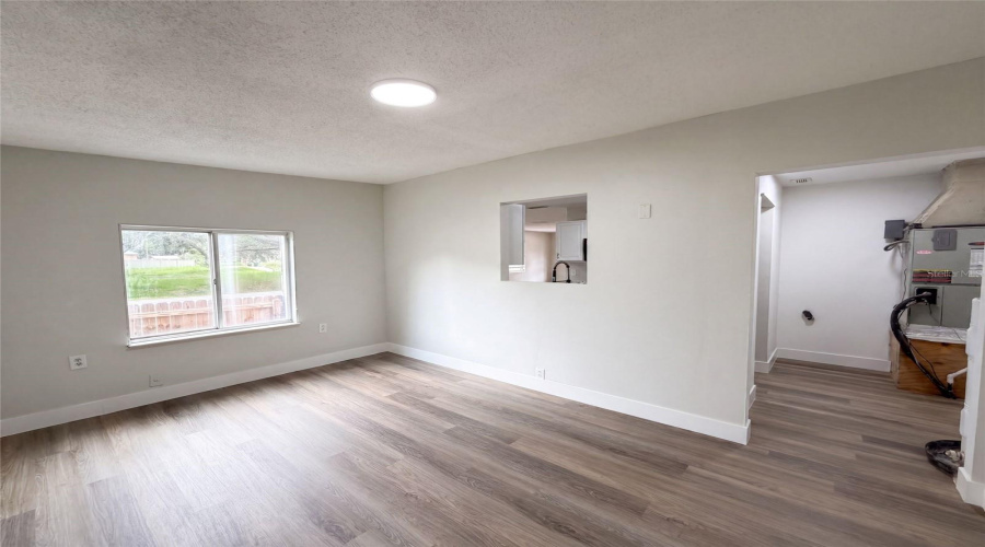 Orlando, Florida 32824, 3 Bedroom Bedrooms, ,2 Bathroombathrooms,Residential,For Sale,8Th,0,Mfro6436374