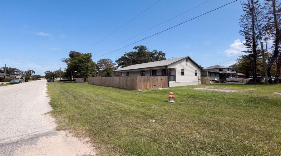 Orlando, Florida 32824, 3 Bedroom Bedrooms, ,2 Bathroombathrooms,Residential,For Sale,8Th,0,Mfro6436374