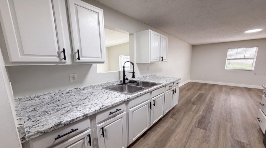 Orlando, Florida 32824, 3 Bedroom Bedrooms, ,2 Bathroombathrooms,Residential,For Sale,8Th,0,Mfro6436374