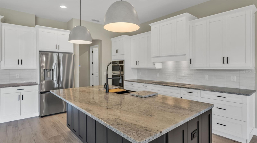 Lakeland, Florida 33813, 4 Bedroom Bedrooms, ,3 Bathroombathrooms,Residential,For Sale,Lakeland Highlands,0,Mfrl4961663