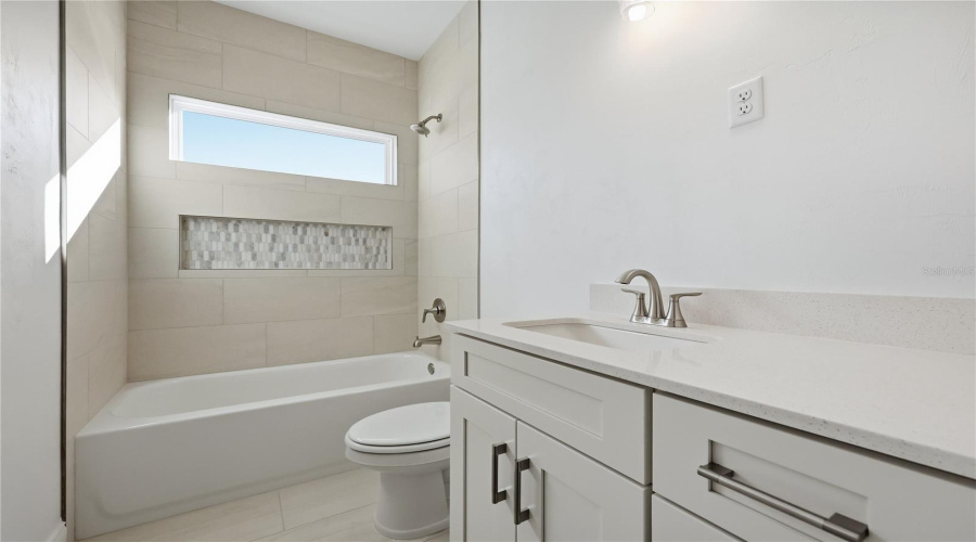 Gainesville, Florida 32607, 4 Bedroom Bedrooms, ,2 Bathroombathrooms,Residential,For Sale,67Th,0,Mfrgc538124