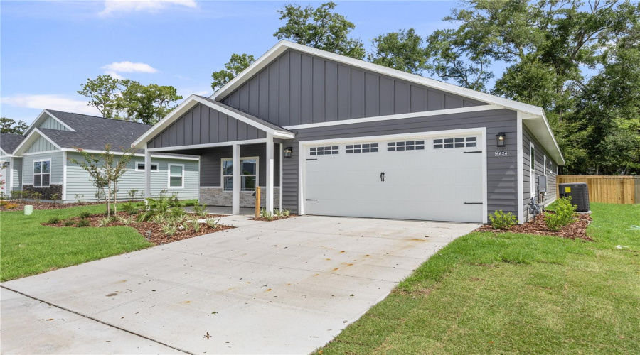 Gainesville, Florida 32607, 4 Bedroom Bedrooms, ,2 Bathroombathrooms,Residential,For Sale,67Th,0,Mfrgc538124