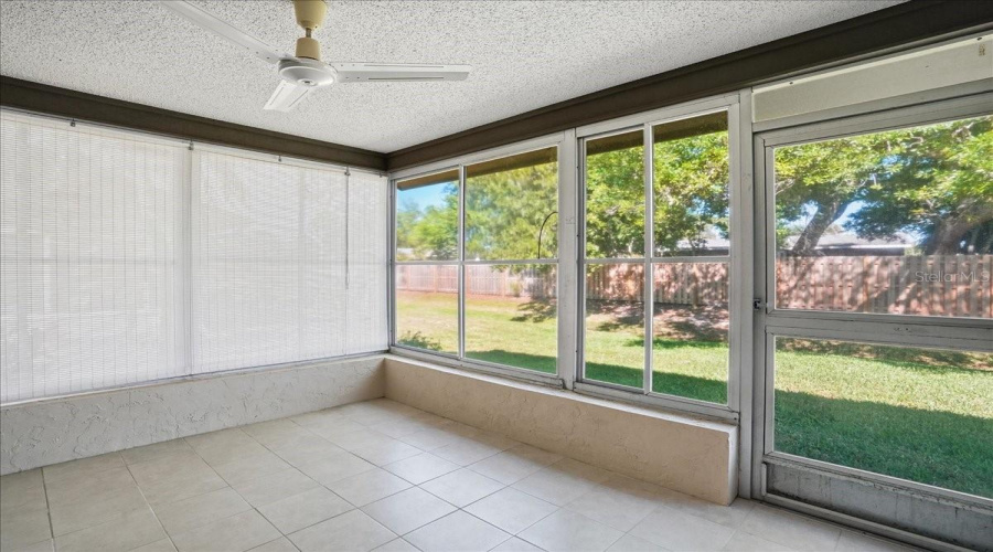 Sarasota, Florida 34232, 2 Bedroom Bedrooms, ,2 Bathroombathrooms,Residential,For Sale,Collins,0,Mfrtb8492643