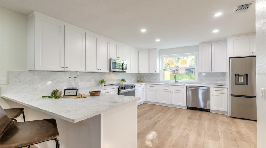 Ormond Beach, Florida 32176, 4 Bedroom Bedrooms, ,3 Bathroombathrooms,Residential,For Sale,Ray Mar,0,Mfro6420848