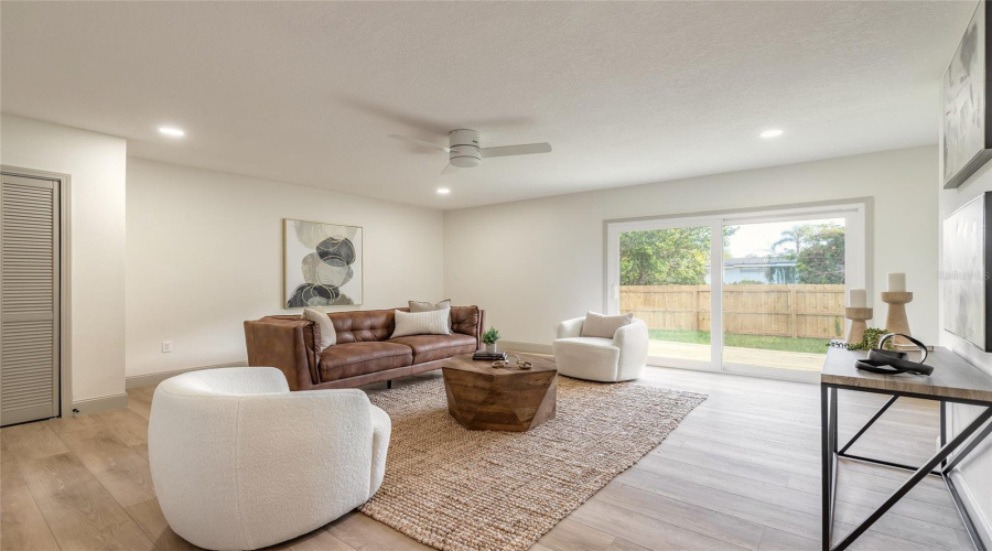 Ormond Beach, Florida 32176, 4 Bedroom Bedrooms, ,3 Bathroombathrooms,Residential,For Sale,Ray Mar,0,Mfro6420848