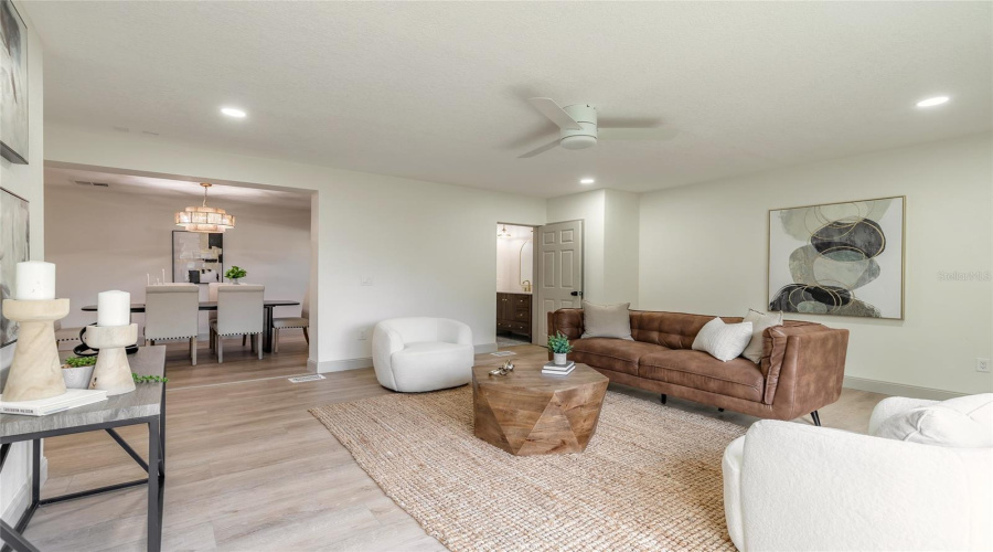 Ormond Beach, Florida 32176, 4 Bedroom Bedrooms, ,3 Bathroombathrooms,Residential,For Sale,Ray Mar,0,Mfro6420848