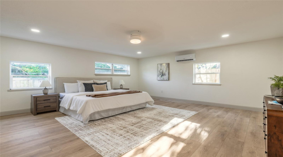 Ormond Beach, Florida 32176, 4 Bedroom Bedrooms, ,3 Bathroombathrooms,Residential,For Sale,Ray Mar,0,Mfro6420848
