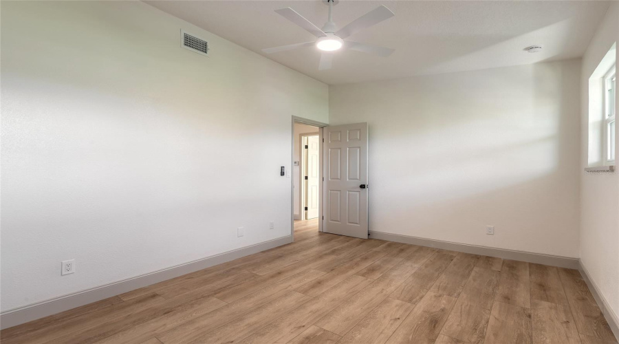 Ormond Beach, Florida 32176, 4 Bedroom Bedrooms, ,3 Bathroombathrooms,Residential,For Sale,Ray Mar,0,Mfro6420848