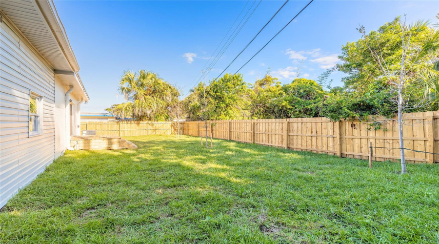 Ormond Beach, Florida 32176, 4 Bedroom Bedrooms, ,3 Bathroombathrooms,Residential,For Sale,Ray Mar,0,Mfro6420848