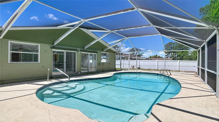 Port Orange, Florida 32129, 3 Bedroom Bedrooms, ,2 Bathroombathrooms,Residential,For Sale,Jeffery,0,Mfrns1087880