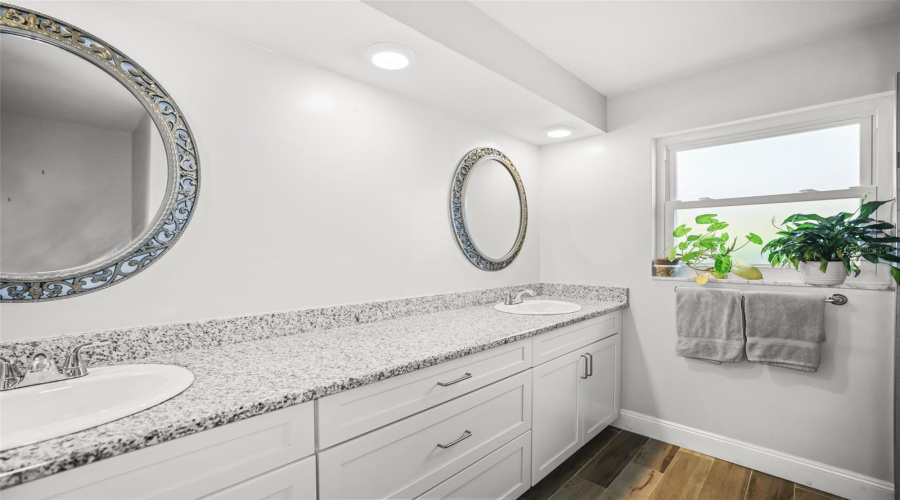 2Nd Bathroom