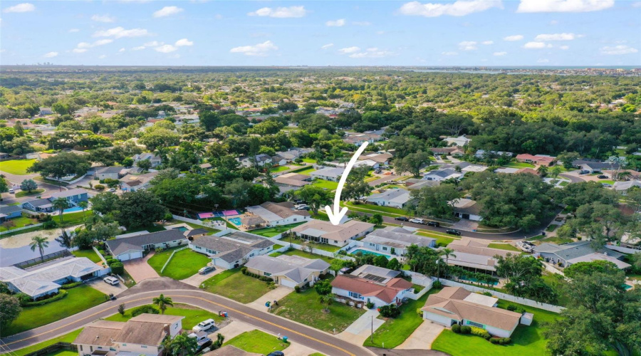 Seminole, Florida 33776, 3 Bedroom Bedrooms, ,2 Bathroombathrooms,Residential,For Sale,97Th,0,Mfrtb8539196