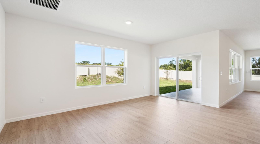 St Cloud, Florida 34773, 4 Bedroom Bedrooms, ,3 Bathroombathrooms,Residential,For Sale,Grey Moss,0,Mfro6420902