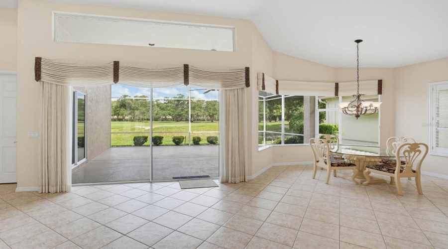 Palm Harbor, Florida 34685, 2 Bedroom Bedrooms, ,2 Bathroombathrooms,Residential,For Sale,Silk Oak,0,Mfrtb8540074