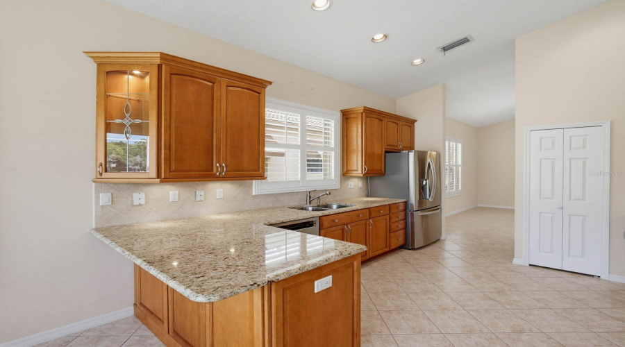 Palm Harbor, Florida 34685, 2 Bedroom Bedrooms, ,2 Bathroombathrooms,Residential,For Sale,Silk Oak,0,Mfrtb8540074