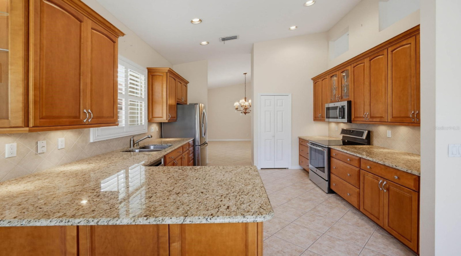 Palm Harbor, Florida 34685, 2 Bedroom Bedrooms, ,2 Bathroombathrooms,Residential,For Sale,Silk Oak,0,Mfrtb8540074